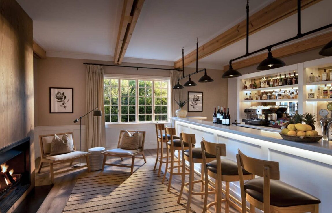 LECFS-IT2 - Luxury Kitchen and Dining Area Sustainable Safaris Africa - Journeys - Luxury Eastern Cape Family Safari - Luxury Kitchen and Dining Area